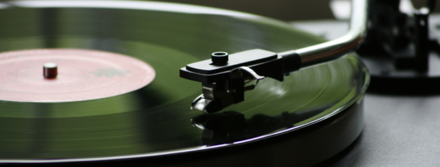 The Vinyl Breakfast: 11-5-21 Micah Phillips